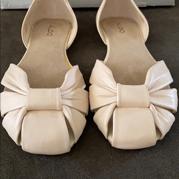 ALDO “Greasby” Cream Flats - Size 10 (Euro 40) - Picture 2 of 6